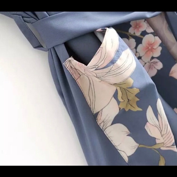 KIMONO ROBE - Picture 10 of 14